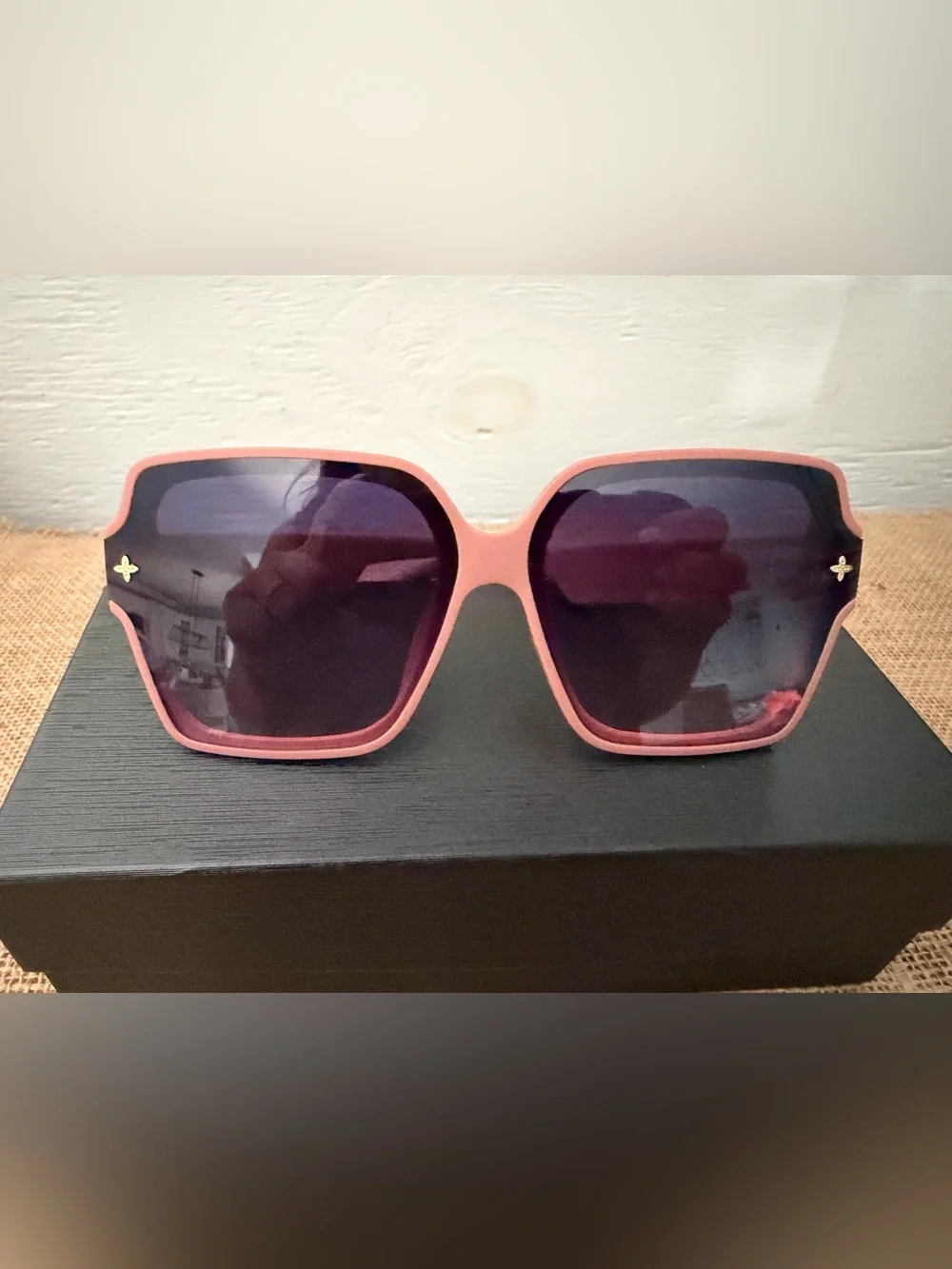 Unbranded bold oversized